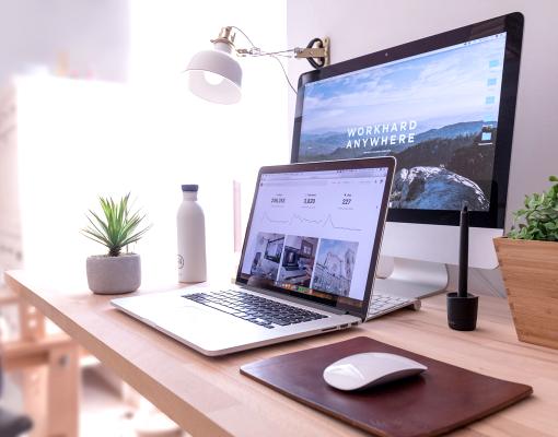 Site Web sur mesure et CMS adapté : L'avantage de créer une expérience unique pour votre entreprise Découvrez comment un Site Web et un CMS sur mesure peuvent propulser votre entreprise en ligne