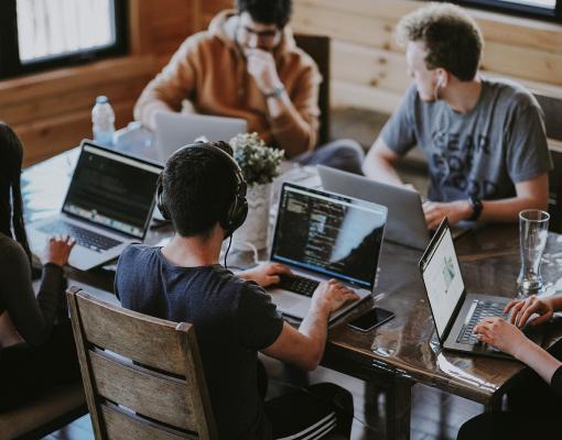 Les avantages de travailler avec une agence Web Belge locale, sans sous-traitance Collaborez avec une agence proche de vous pour une communication facilitée et une qualité de service exceptionnelle